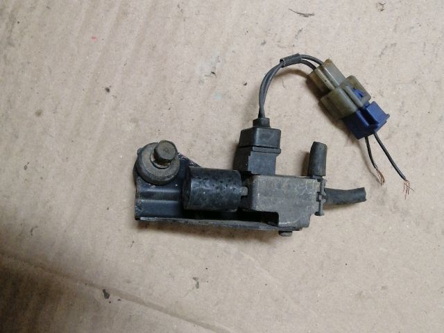 bontott MITSUBISHI PAJERO Turbó Vákum Szelep