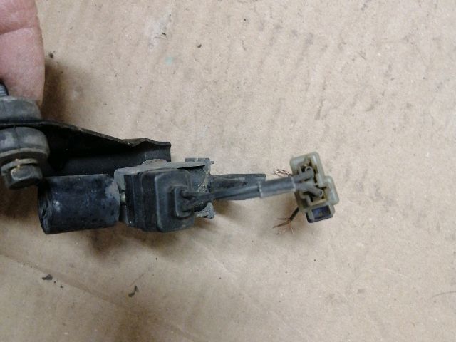 bontott MITSUBISHI PAJERO Turbó Vákum Szelep