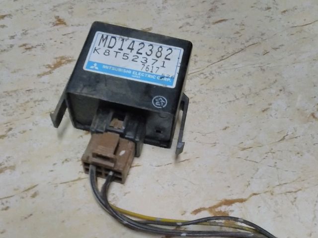 bontott MITSUBISHI PAJERO Hűtőventilátor Relé