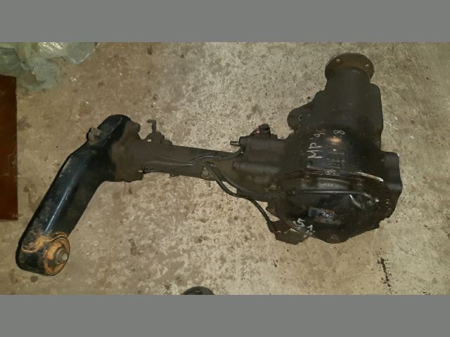 bontott MITSUBISHI PAJERO Első Differenciálmű