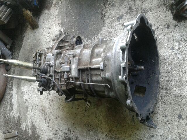 bontott MITSUBISHI PAJERO Váltó (Mechanikus)