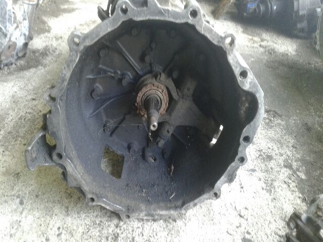 bontott MITSUBISHI PAJERO Váltó (Mechanikus)