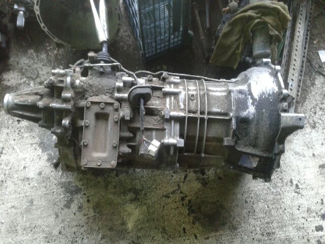 bontott MITSUBISHI PAJERO Váltó (Mechanikus)