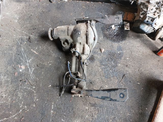 bontott MITSUBISHI PAJERO Első Differenciálmű