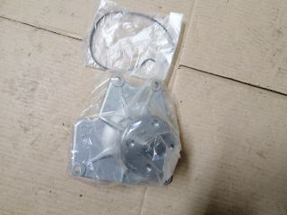 bontott MITSUBISHI PAJERO Vízpumpa