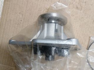 bontott MITSUBISHI PAJERO Vízpumpa
