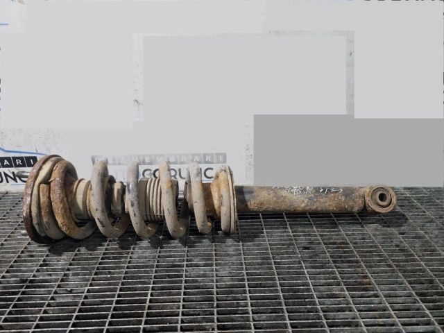 bontott MITSUBISHI PAJERO Bal első Lengéscsillapító