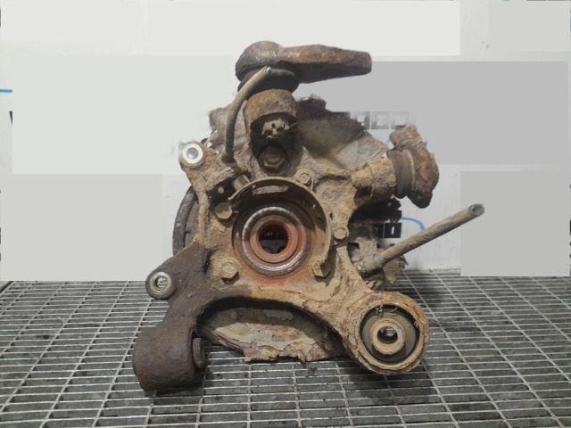 bontott MITSUBISHI PAJERO Bal hátsó Csonkállvány