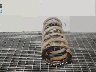 bontott MITSUBISHI PAJERO Hátsó Rugó