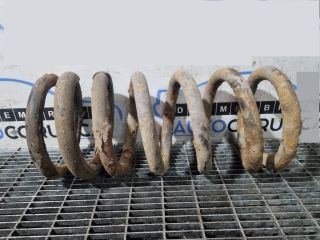 bontott MITSUBISHI PAJERO Hátsó Rugó