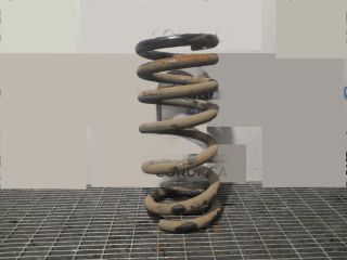 bontott MITSUBISHI PAJERO Hátsó Rugó