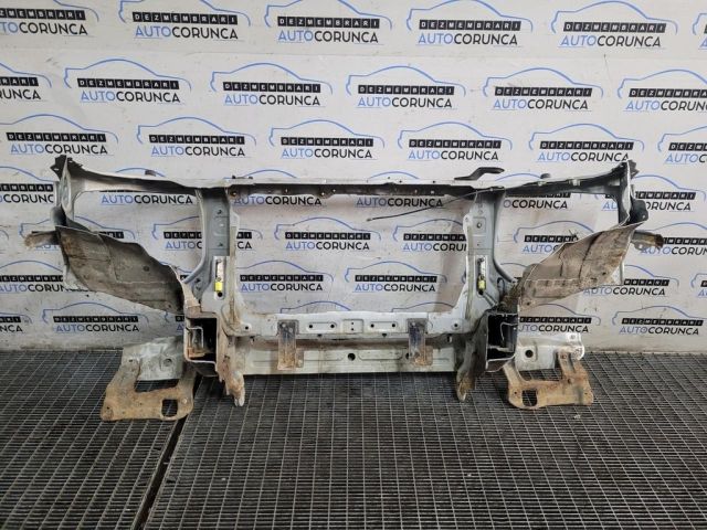 bontott MITSUBISHI PAJERO Homlokfal (Üres lemez)