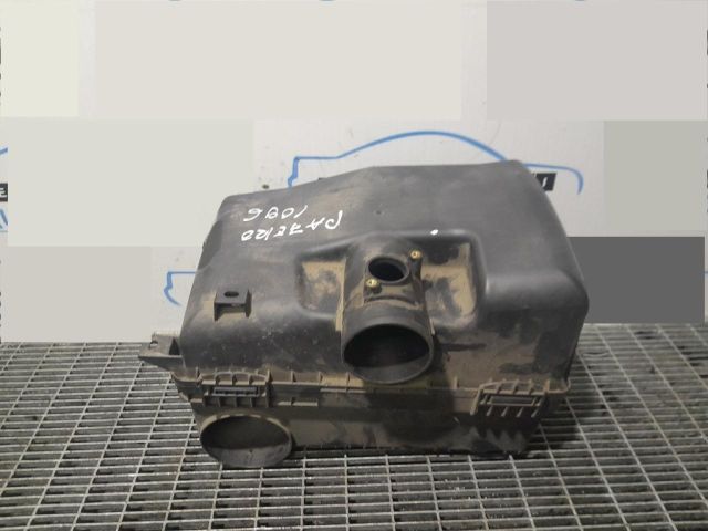 bontott MITSUBISHI PAJERO Légszűrő Ház