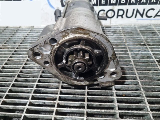 bontott MITSUBISHI PAJERO Önindító