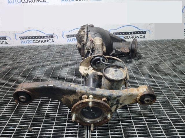 bontott MITSUBISHI PAJERO Osztómű