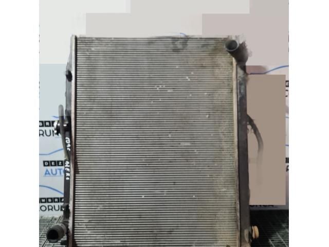 bontott MITSUBISHI PAJERO Vízhűtő Radiátor (Klímás)