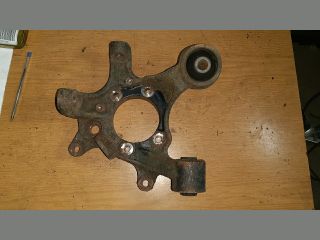 bontott MITSUBISHI PAJERO Bal első Csonkállvány