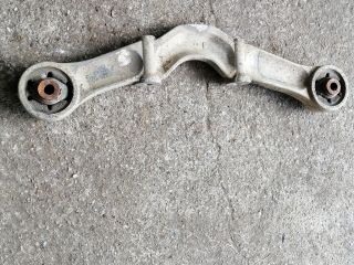 bontott MITSUBISHI PAJERO Differenciálmű Tartó Bak