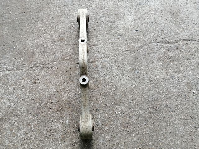 bontott MITSUBISHI PAJERO Differenciálmű Tartó Bak