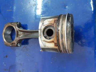 bontott MITSUBISHI PAJERO Dugattyú és Hajtókar