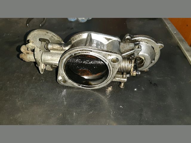 bontott MITSUBISHI PAJERO Fojtószelep (Mechanikus)