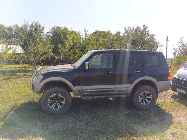 bontott MITSUBISHI PAJERO Hűtő Ventilátor(ok), Radiátor(ok) Szett