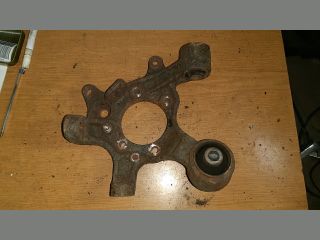 bontott MITSUBISHI PAJERO Jobb első Csonkállvány