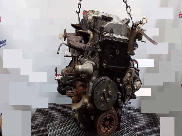 bontott MITSUBISHI PAJERO Motor (Fűzött blokk hengerfejjel)