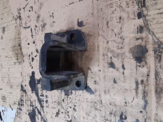 bontott MITSUBISHI PAJERO Motor Tartó Bak (Pozíciófüggetlen)