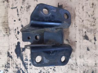 bontott MITSUBISHI PAJERO Motor Tartó Bak (Pozíciófüggetlen)