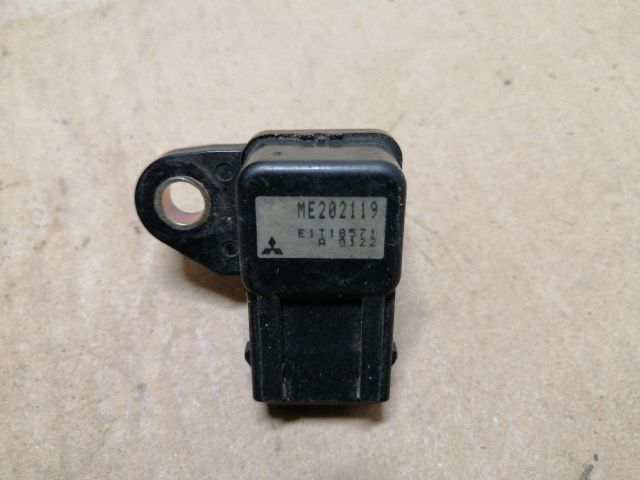 bontott MITSUBISHI PAJERO Szívócső Nyomásérzékelő