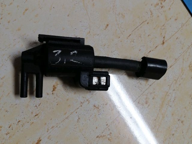 bontott MITSUBISHI PAJERO Turbó Vákum Szelep