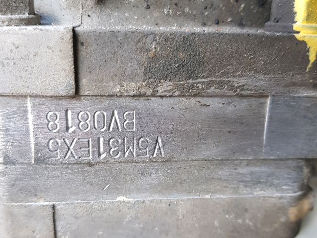 bontott MITSUBISHI PAJERO Váltó (Mechanikus)