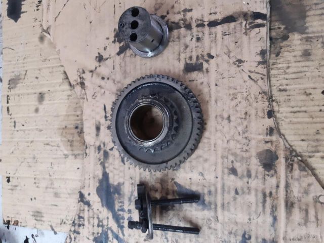 bontott MITSUBISHI PAJERO Vezérműkerék