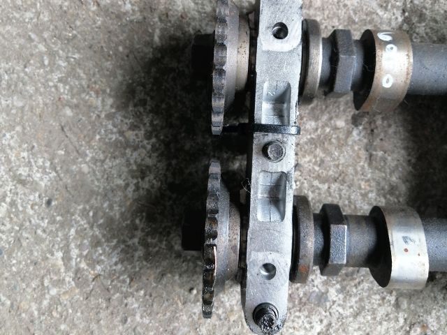 bontott MITSUBISHI PAJERO Vezérműtengely (Magában)