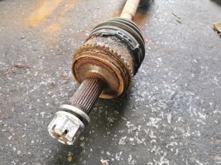 bontott MITSUBISHI PAJERO Jobb Féltengely