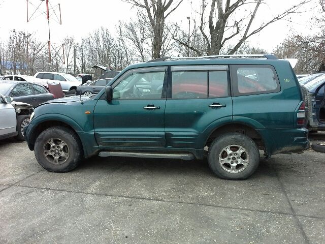 bontott MITSUBISHI PAJERO Jobb Féltengely