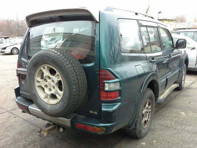 bontott MITSUBISHI PAJERO Jobb Féltengely