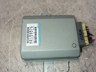 bontott MITSUBISHI PAJERO Motorvezérlő