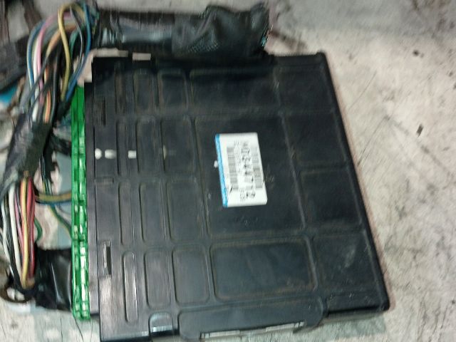 bontott MITSUBISHI PAJERO Motorvezérlő