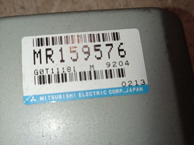 bontott MITSUBISHI PAJERO Motorvezérlő