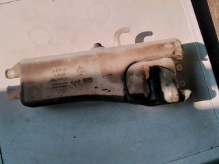 bontott MITSUBISHI PAJERO Ablakmosó Tartály