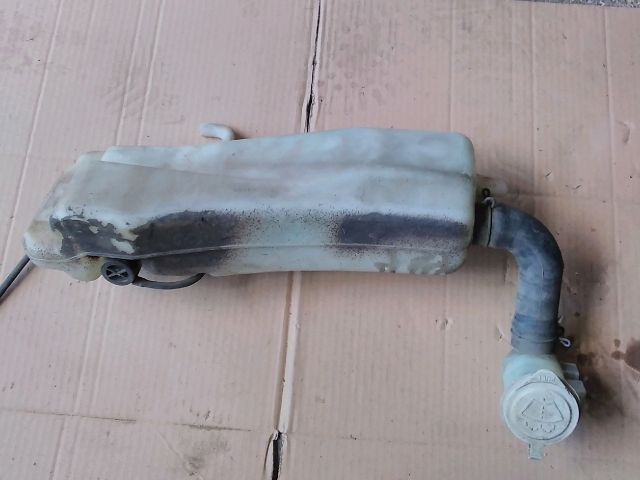 bontott MITSUBISHI PAJERO Ablakmosó Tartály