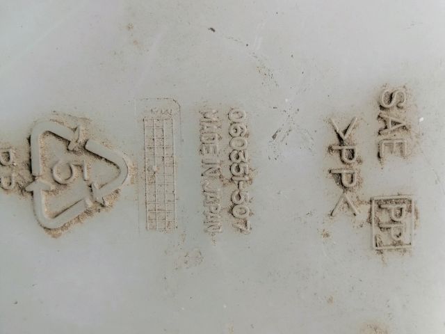 bontott MITSUBISHI PAJERO Ablakmosó Tartály