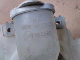 bontott MITSUBISHI PAJERO Ablakmosó Tartály