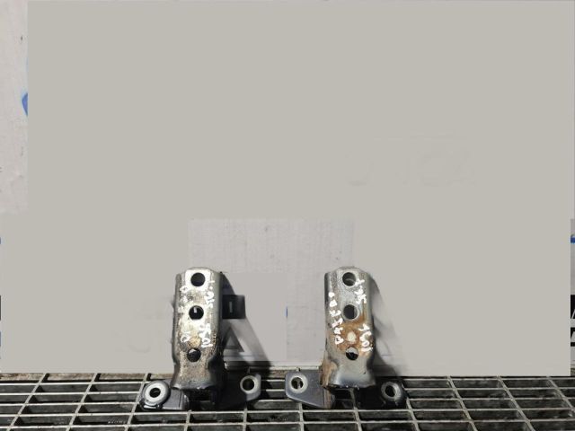 bontott MITSUBISHI PAJERO Ajtó Zsanér (Pozíciófüggetlen)