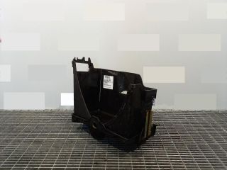 bontott MITSUBISHI PAJERO Akkumulátor Tartó
