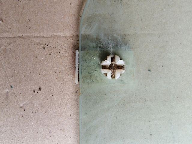 bontott MITSUBISHI PAJERO Bal első Ablak