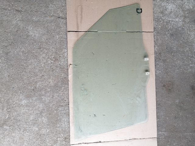 bontott MITSUBISHI PAJERO Bal első Ablak