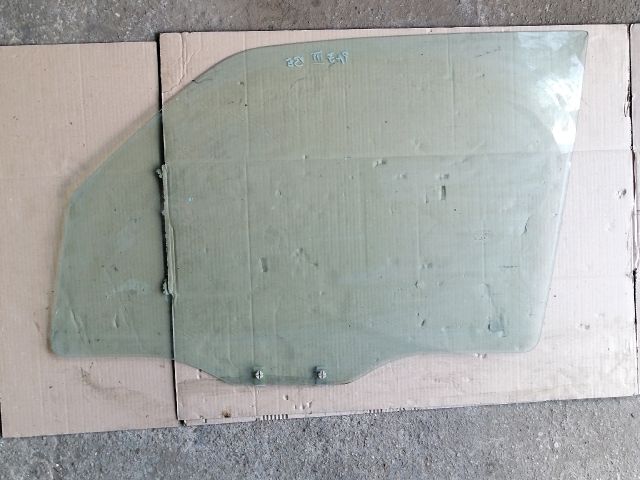 bontott MITSUBISHI PAJERO Bal első Ablak